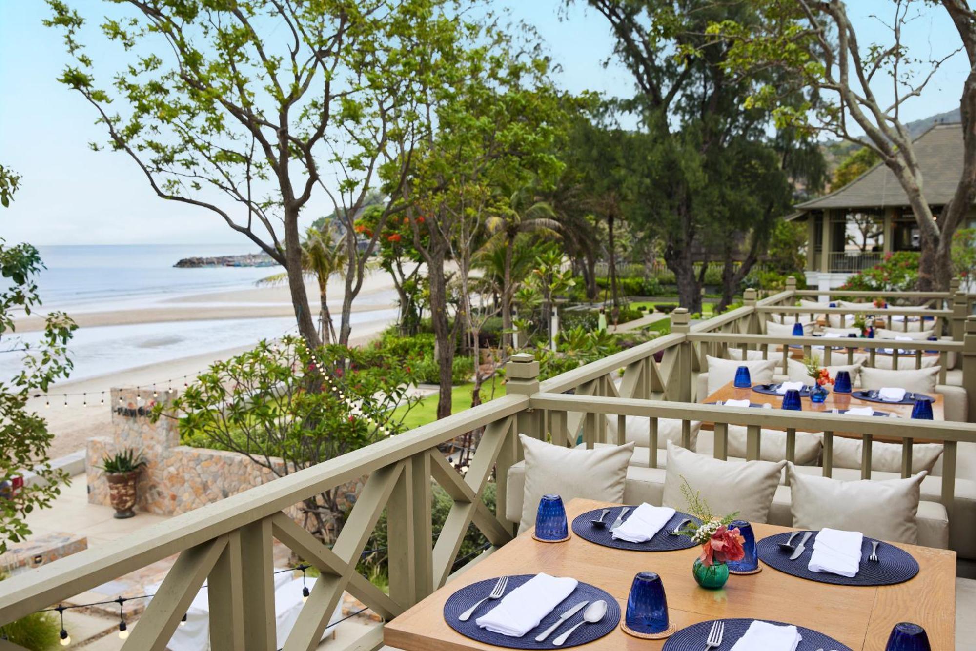 Charras Bhawan Hotel And Residences Hua Hin Luaran gambar