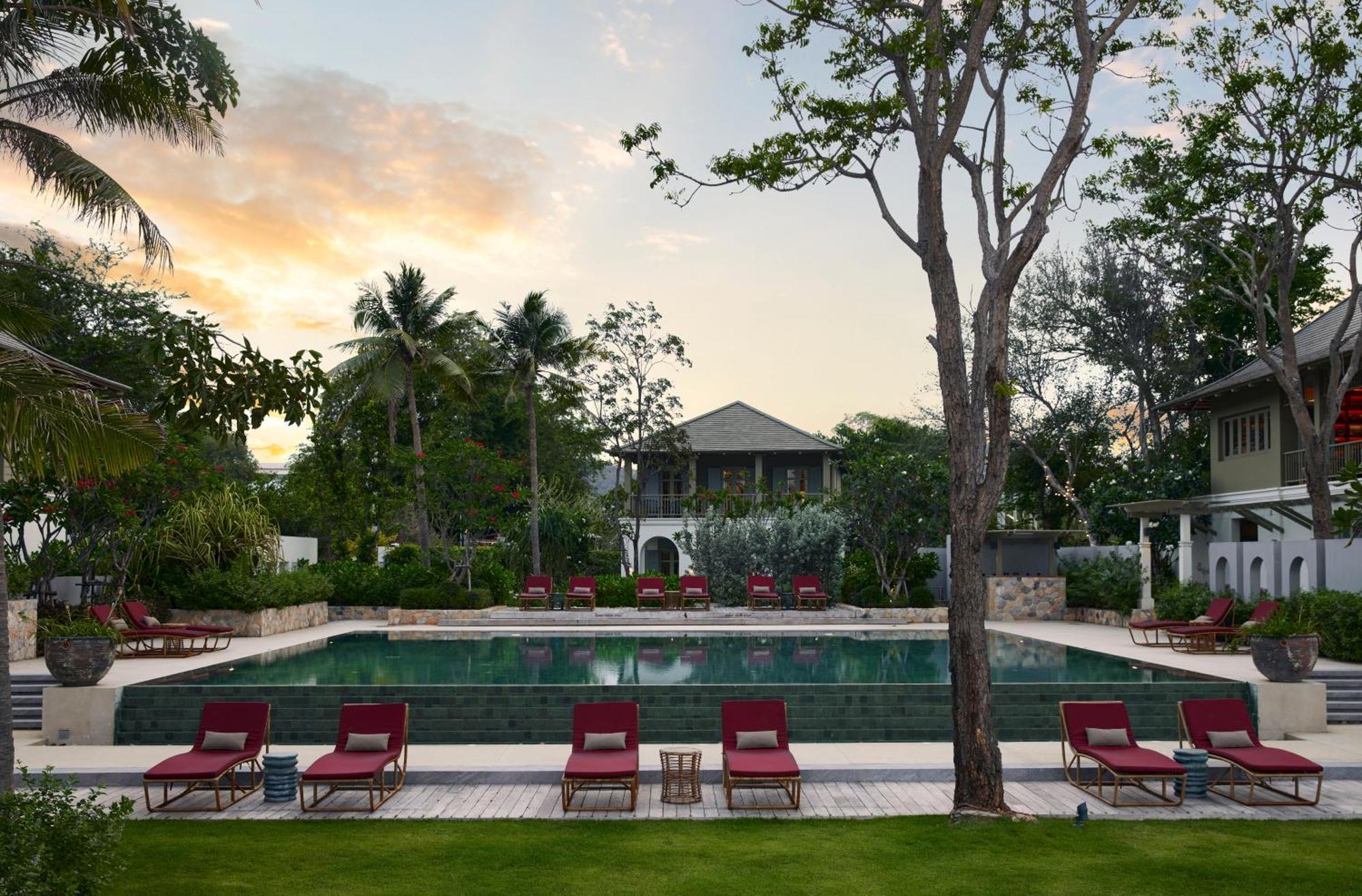 Charras Bhawan Hotel And Residences Hua Hin Luaran gambar